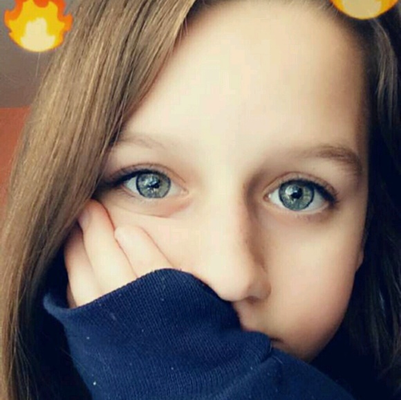 Meet your Posher, Bayleigh - Picture 1 of 1